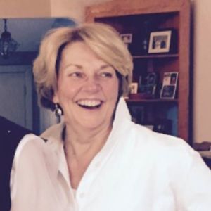 Meet your Posher, Corinne